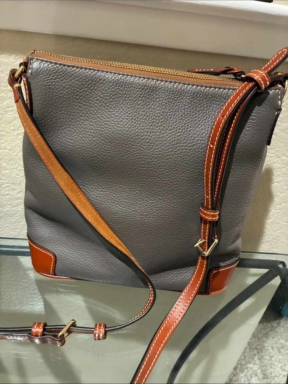 Dooney & Bourke great pebbled